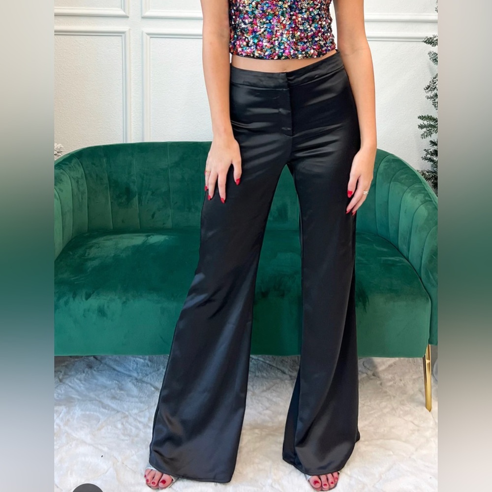 Gold Modiva Chic & Classic Bootcup Pants